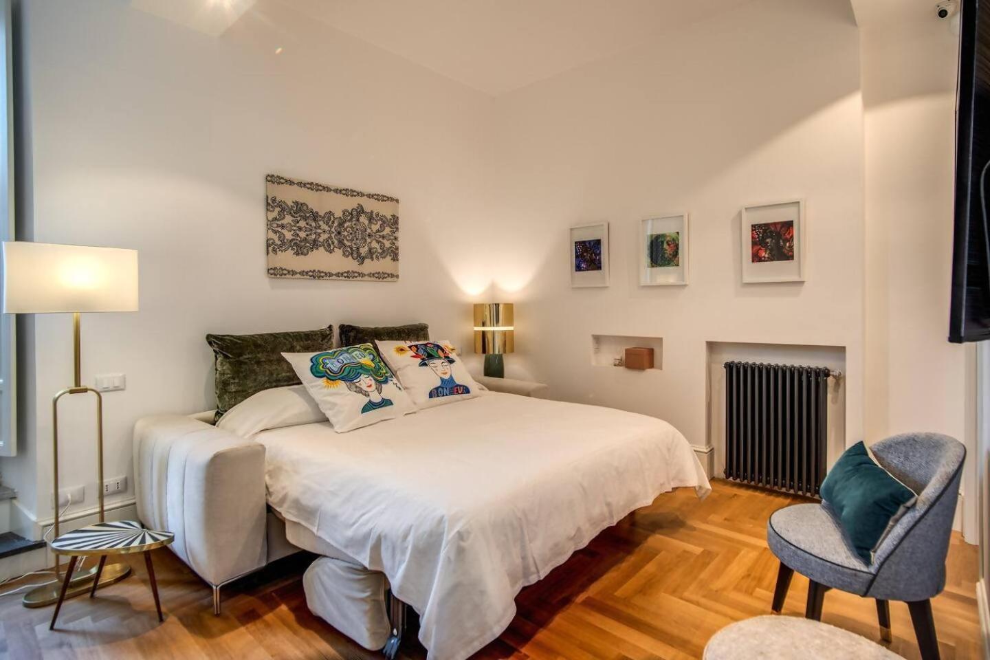 Luxury Suite By Spanish Square ローマ エクステリア 写真